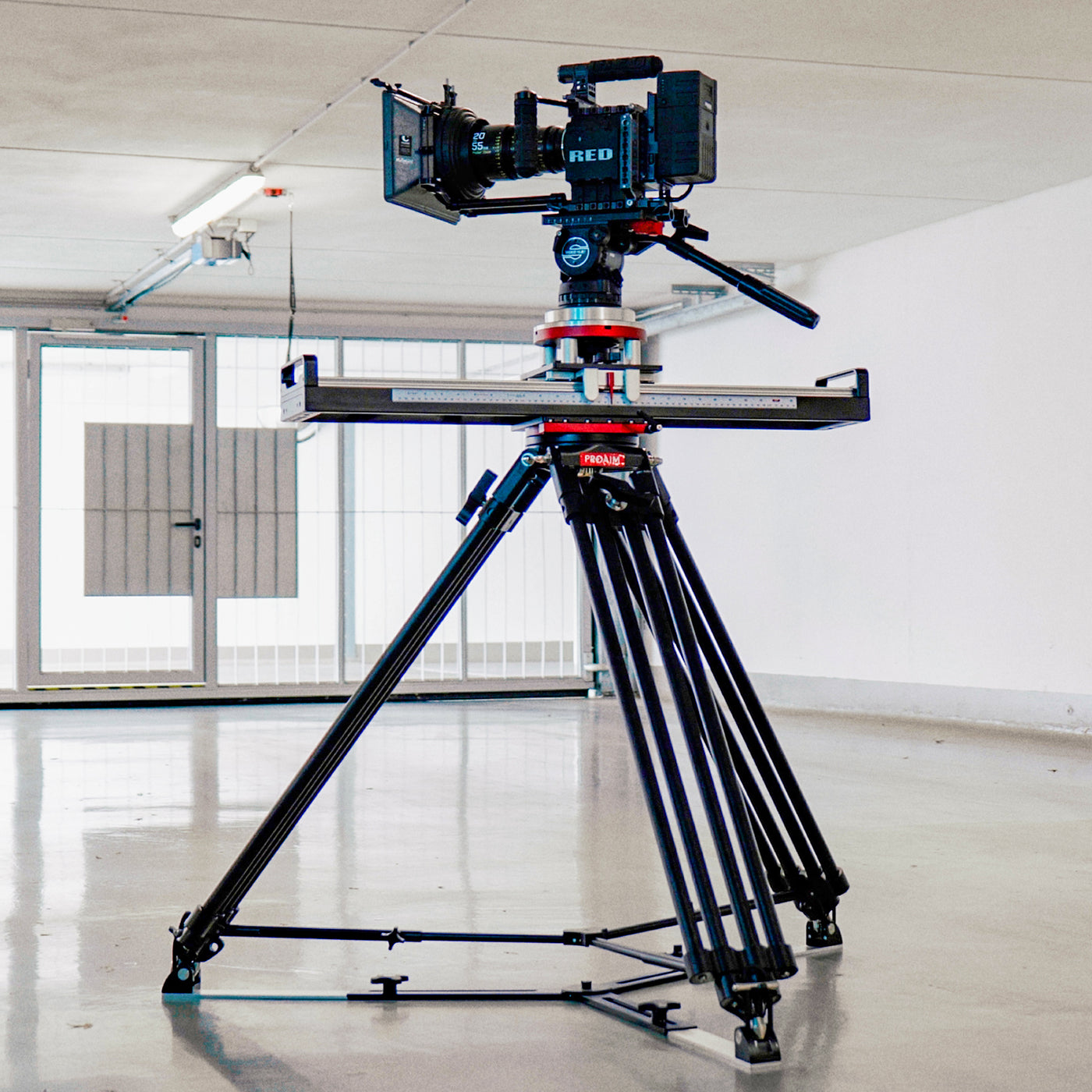 Proaim Flyking Mitchell Mount Camera Slider + Flight Case