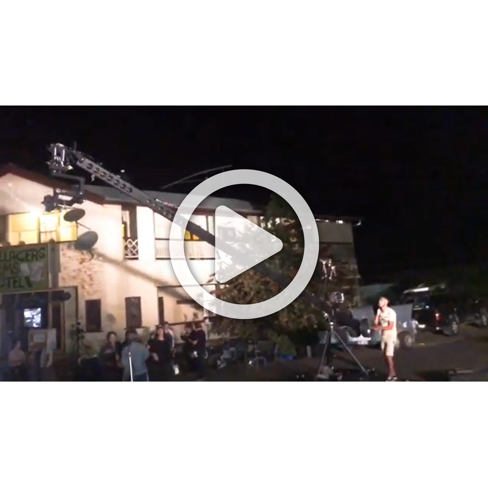 Proaim Wave9 40ft Camera Crane Base Package